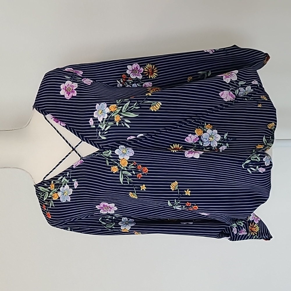 Floral top